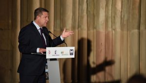 Page avanza la instalación de fibra óptica en el Polígono Industrial de Molina de Aragón