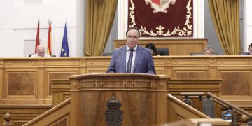 Prieto denuncia que la Ley de Renovables nace en Castilla-La Mancha con fecha de caducidad es improvisada y que obedece a intereses particulares