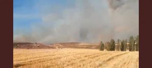 Herido el piloto de un helicóptero que participaba en la extinción del incendio de Humanes