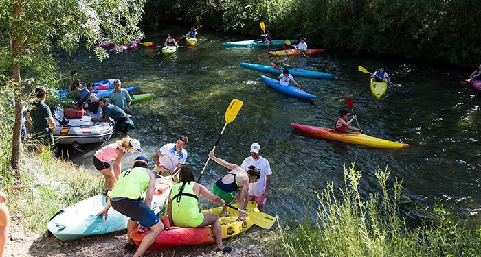 Trillo vivirá su ‘fiesta de las piraguas’ el próximo 23 de julio con el IX Descenso Popular del Tajo