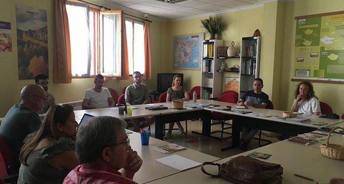 UCLM Rural y la Asociación para el Desarrollo de La Manchuela trabajan en un proyecto innovador para la dinamización de esta comarca