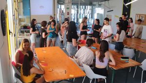 Un total de 25 chicos y chicas inician en el Centro Joven de Cabanillas un curso para ser monitores de actividades juveniles