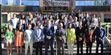 Un total de 70 alumnos universitarios inician sus prácticas en Eurocaja Rural