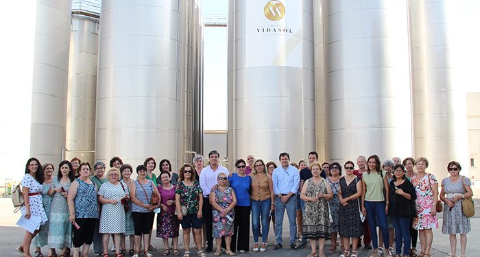 AMFAR analiza las oportunidades económicas del aceite de oliva para las mujeres rurales 1 AMFAR analiza las oportunidades económicas del aceite de oliva para las mujeres rurales