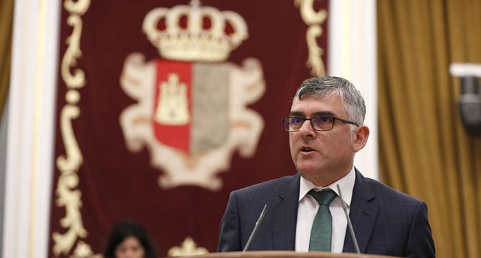 Godoy critica al alcalde de Las Pedroñeras por no ceder una parcela municipal cuando hay partida para un nuevo colegio 1 Ángel Tomás Godoy