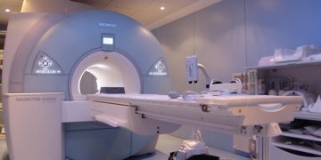 Castilla-La Mancha adjudica por cerca de 8,6 millones la adquisición de equipos de alta tecnología sanitaria