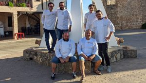 Cena temática en la Cuenca vaciada