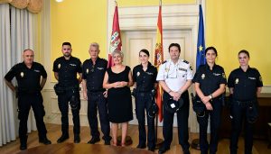 Cinco policías se incorporan a la Comisaría de Policía Nacional de Cuenca