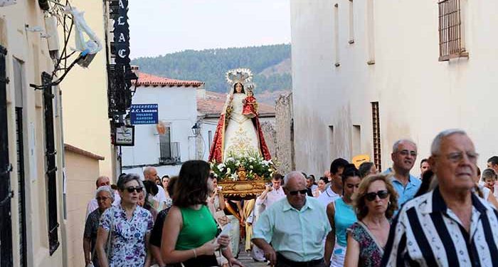 Cogolludo honra a su patrona, la Virgen de los RemediosCogolludo honra a su patrona, la Virgen de los Remedios