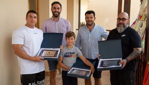 El Ayuntamiento de Trillo rinde homenaje a sus tres campeones mundiales