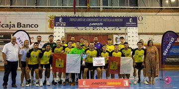 El BM Guadalajara se lleva el trofeo de la Junta al vencer en los penaltis al Rebi BM Cuenca en El Sargal