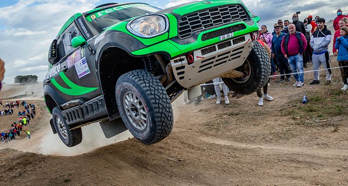 El conquense Luis Recuenco con MINI