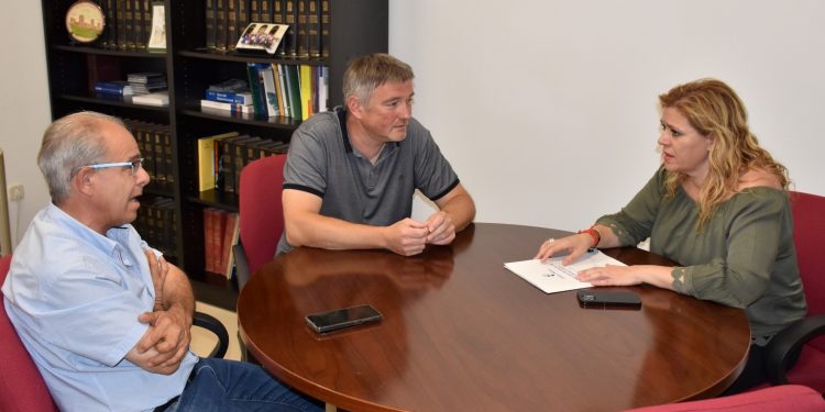 El Gobierno regional ha facilitado durante esta legislatura la contratación de ocho personas a través del plan de empleo en la localidad de Buenache de Alarcón