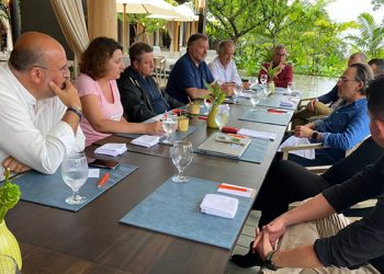 El Gobierno regional negocia la instalación de un complejo hotelero junto al futuro parque temático de ‘Toro Verde’ en Cuenca