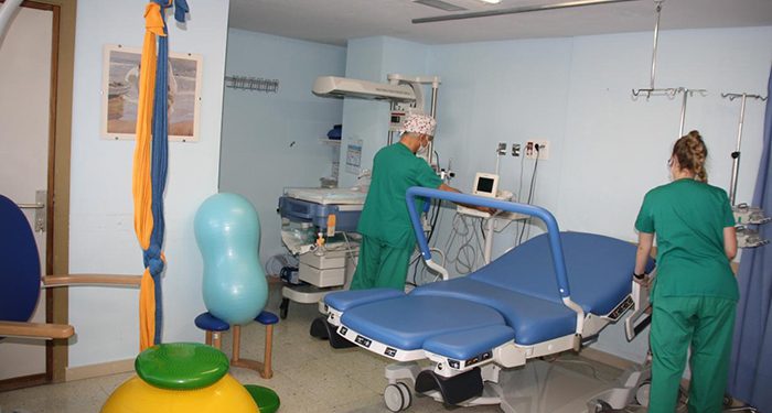 El Hospital Virgen de la Luz de Cuenca avanza en la implantación de partos naturales de baja intervención en el servicio de Obstetricia