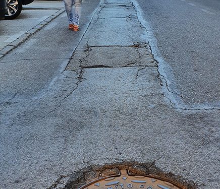El PP de Azuqueca reclama a Page el arreglo de la carretera de Alovera a su paso por el casco urbano azudense 1 El PP de Azuqueca reclama a Page el arreglo de la carretera de Alovera a su paso por el casco urbano azudense