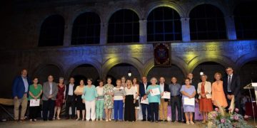 San Clemente arranca su Feria y Fiestas con el pregón de Luis Blasco y los galardones al Centro de Mayores y la parroquia de la localidad