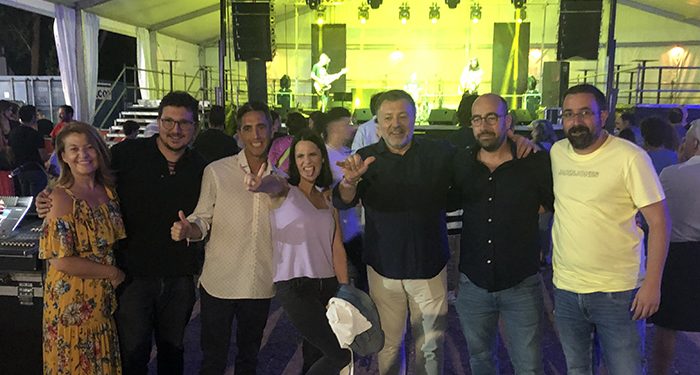El Recinto Ferial abre sus puertas tras el vistoso desfile de carrozas de la Feria y Fiestas de San Julián