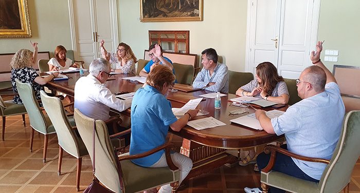 La Diputación de Guadalajara aumenta un 28%, hasta 1.847.659 euros, los fondos para el programa ‘Como en Casa’