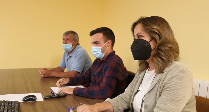 La Diputación de Guadalajara subvenciona la dotación y adecuación de aulas digitales para mayores en pueblos de la provincia 1 La Diputación de Guadalajara destina 120.000 euros a apoyar a las asociaciones de mujeres y mayores