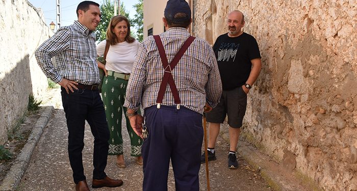 La Diputación invierte más de 100.000 euros en instalaciones deportivas, calles y caminos de San Pedro de Palmiches