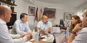 La UCLM y Agricultura desarrollarán la estrategia del agua de la región “con visión de futuro y carácter multidisciplinar”