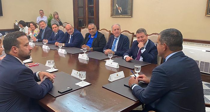 Decisión tomada: Page anuncia que Toroverde instalará en Cuenca “el parque ecológico de relación con la naturaleza más importante de Europa” 1 Page anuncia que Toroverde instalará en Cuenca “el parque ecológico de relación con la naturaleza más importante de Europa”