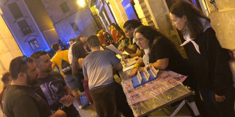 La primera noche de San Mateo deja 22 intervenciones con seis traslados a centros sanitarios y un incendio por un paellero