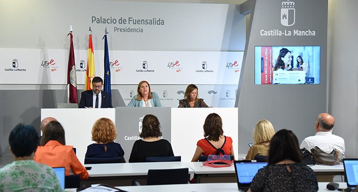 Castilla-La Mancha comienza el curso escolar con 399.055 alumnos y alumnas, 32.753 docentes y una apuesta decidida por la inclusión, la digitalización y la FP 1 Castilla-La Mancha comienza el curso escolar con 399.055 alumnos y alumnas, 32.753 docentes y una apuesta decidida por la inclusión, la digitalización y la FP