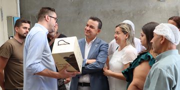 Castilla-La Mancha trabaja con la industria agroalimentaria para crear al menos cinco nuevas Agrupaciones de Productores para que sean más competitivas