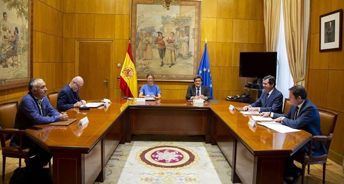 CEAT Cuenca valora la importancia del diálogo social para establecer un nuevo sistema de cotización para autónomos 1 CEAT Cuenca valora la importancia del diálogo social para establecer un nuevo sistema de cotización para autónomos