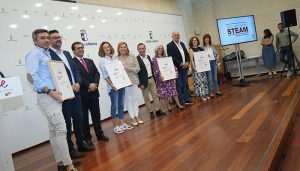 Cerca de 300 centros educativos y más de 10.000 alumnos y alumnas participarán en este curso en el proyecto de Formación en Competencias STEAM