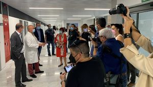 Colectivos sanitarios, sociosanitarios, tejido social y representantes públicos conocen las instalaciones de la ampliación del Hospital de Guadalajara