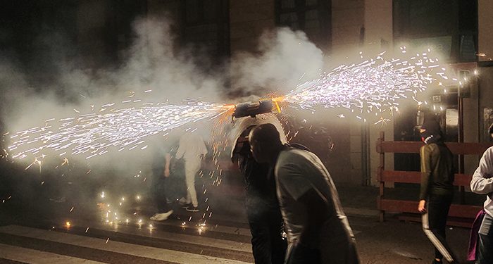 Dos mujeres más denuncian haber sufrido un pinchazo en la Fuente de la Niña