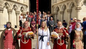 El Ayuntamiento de Cuenca ya custodia el Pendón de Alfonso VIII tras su traslado desde la Catedral