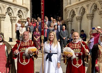 El Ayuntamiento de Cuenca ya custodia el Pendón de Alfonso VIII tras su traslado desde la Catedral 2 El Ayuntamiento de Cuenca ya custodia el Pendón de Alfonso VIII tras su traslado desde la Catedral