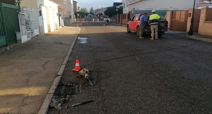 El Ayuntamiento de Villanueva de la Torre acomete la mayor operación de asfaltado de la historia en el municipio