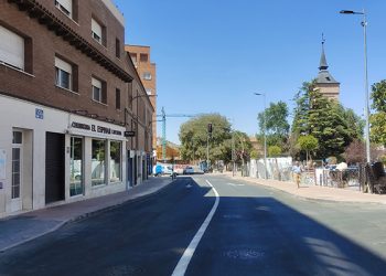 El doble sentido de circulación en la calle Santiago Ramón y Cajal quedará abierto al tráfico rodado este miércoles El doble sentido de circulación en la calle Santiago Ramón y Cajal quedará abierto al tráfico rodado este miércoles