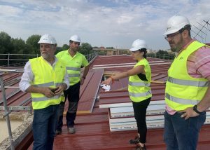 El Gobierno regional destina cerca de un millón de euros a actuaciones de eficiencia energética y adecuación de distintos espacios en el IES Brianda de Mendoza