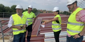 El Gobierno regional destina cerca de un millón de euros a actuaciones de eficiencia energética y adecuación de distintos espacios en el IES Brianda de Mendoza