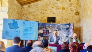 El Gobierno regional lleva a Soria su política en materia de vivienda rural y la Ley de Medidas Económicas, Sociales y Tributarias frente a la despoblación