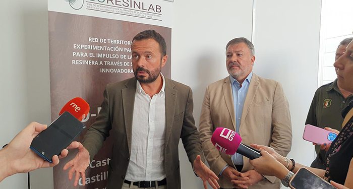 El Gobierno regional potencia el sector de la resina financiando estudios y ensayos que permiten un aprovechamiento sostenible de este recurso de múltiples usos