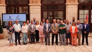 El Gobierno regional y la Diputación de Guadalajara invierten más de dos millones de euros para mejorar la conexión de nueve municipios a través de sus caminos rurales