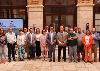 El Gobierno regional y la Diputación de Guadalajara invierten más de dos millones de euros para mejorar la conexión de nueve municipios a través de sus caminos rurales