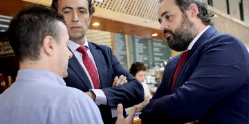 El Partido Popular se echa a las calles de Castilla-La Mancha para explicar ‘puerta a puerta’ a los autónomos su propuesta fiscal