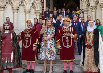 El Pendón de Alfonso VIII retorna a la Catedral en el día grande de San Mateo
