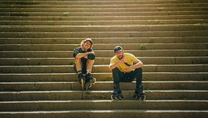 El quintanareño Pablo Soler recorre España en patines