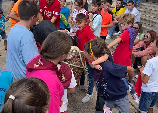 El futuro de la fiesta está asegurado: cientos de niños disfrutan de su San Mateo