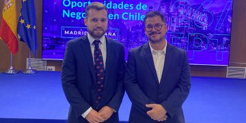 Impulsa Guadalajara participa en un encuentro con el embajador de Chile en España, Javier Velasco