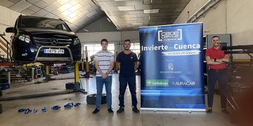 Invierte en Cuenca visita y arropa la puesta en marcha de Autotaller Noel en el polígono Los Palancares